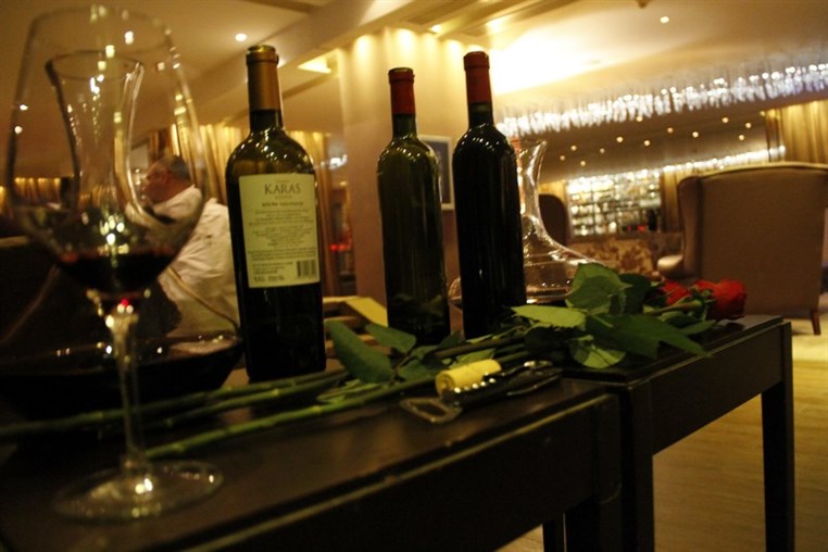 Valentine's at Eau De Vie